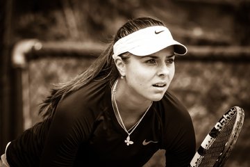 Ausschnitte 4055 - Damen Der Club an der Alster - ETUF Essen